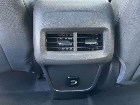 Used 2018 GMC Terrain SLE w/ Driver Convenience Package image 24