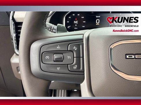 New 2026 GMC Sierra 1500 Denali w/ Denali Reserve Package AWD/4WD image 17