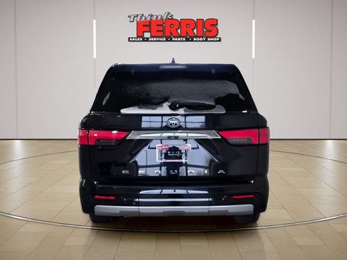 Used 2023 Toyota Sequoia Limited AWD/4WD image 4