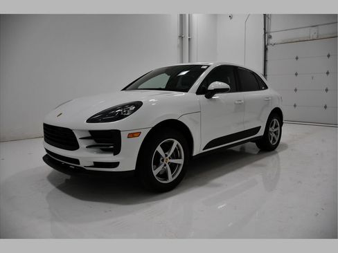 Used 2021 Porsche Macan AWD/4WD image 1