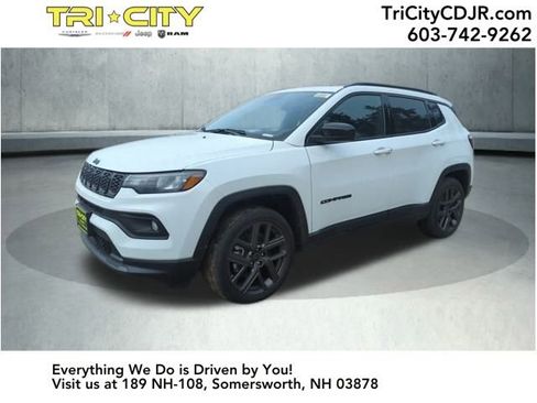 New 2026 Jeep Compass Latitude image 1
