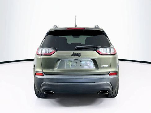 Used 2019 Jeep Cherokee Latitude w/ Popular Appearance Group FWD image 5