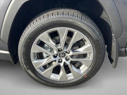 New 2025 Toyota RAV4 Limited image 11