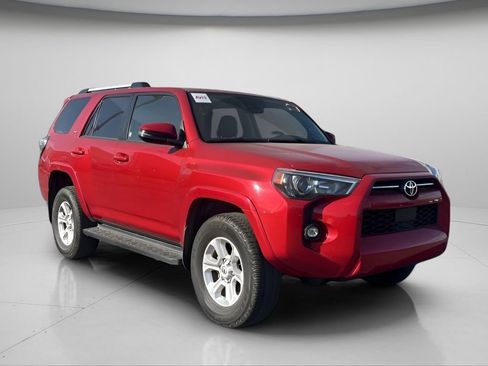Used 2024 Toyota 4Runner SR5 Premium image 2