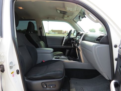 Used 2011 Toyota 4Runner SR5 RWD image 32