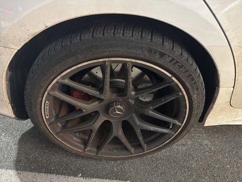 Used 2023 Mercedes-Benz AMG GT 43 image 27