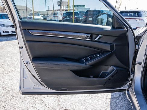 Used 2021 Honda Accord Sport Special Edition image 10