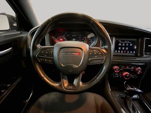 Used 2020 Dodge Charger SXT w/ Blacktop Package RWD image 5