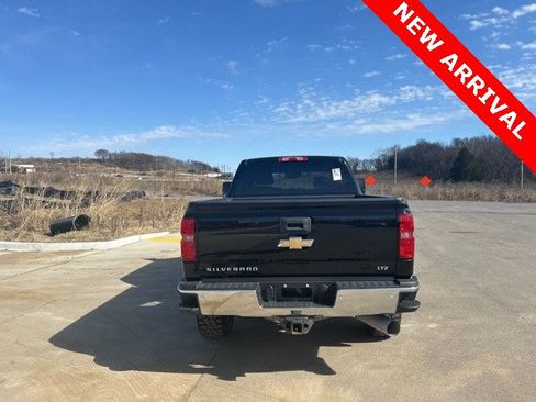 Used 2018 Chevrolet Silverado 2500 LTZ w/ Duramax Plus Package image 4