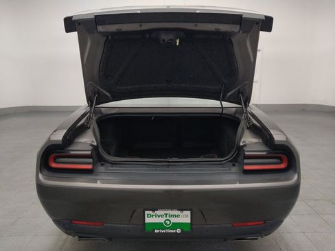 Used 2016 Dodge Challenger R/T Plus RWD image 29