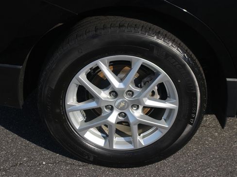 Used 2023 Chevrolet Equinox LT FWD image 35