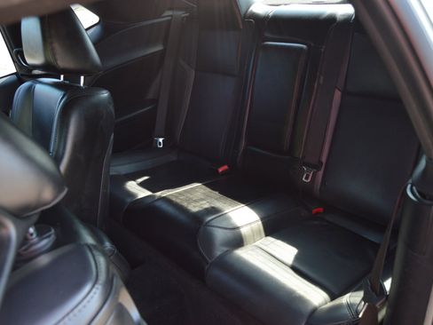 Used 2017 Dodge Challenger SXT Plus image 12