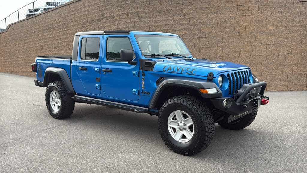 Used 2020 Jeep Gladiator Sport w/ Quick Order Package 24S AWD/4WD image 1