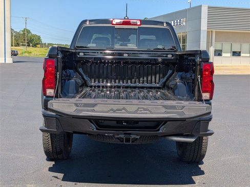 New 2026 Chevrolet Colorado Trail Boss AWD/4WD image 5