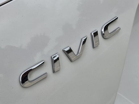 Used 2021 Honda Civic EX-L image 32