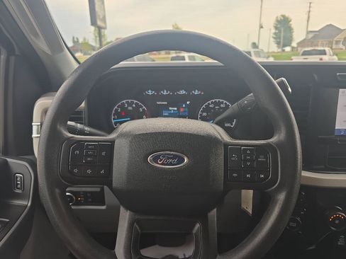 Used 2024 Ford F250 XLT w/ Snow Plow/Camper Package AWD/4WD image 23