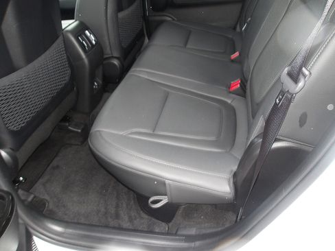 Certified 2022 Hyundai Santa Cruz Limited image 12