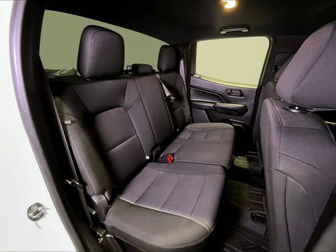 Used 2023 Chevrolet Colorado W/T image 22