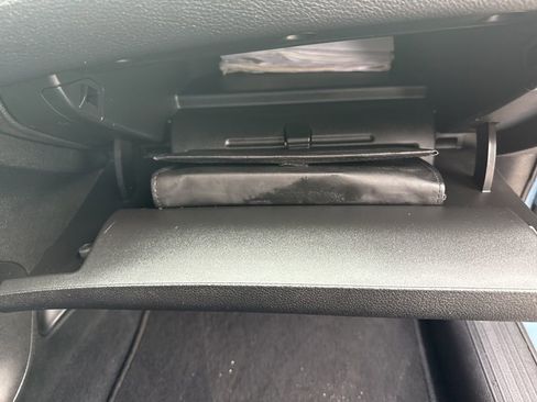 Used 2015 Chrysler 200 S w/ Comfort Group image 25