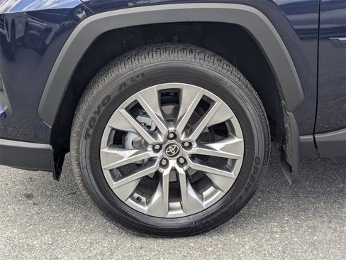 Used 2024 Toyota RAV4 Limited image 10