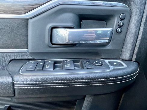 Used 2020 RAM 3500 Laramie image 27