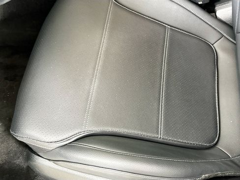 Certified 2022 Mercedes-Benz C 300 4MATIC Sedan image 22