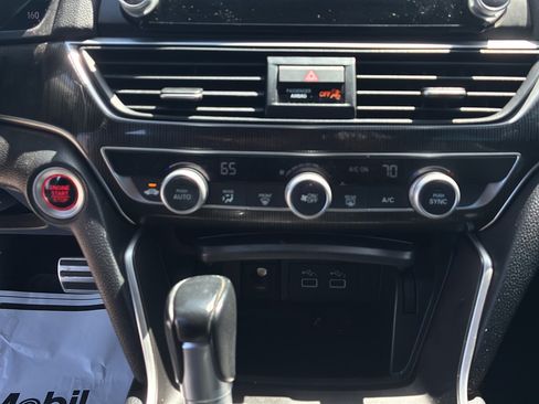 Used 2021 Honda Accord Sport image 31