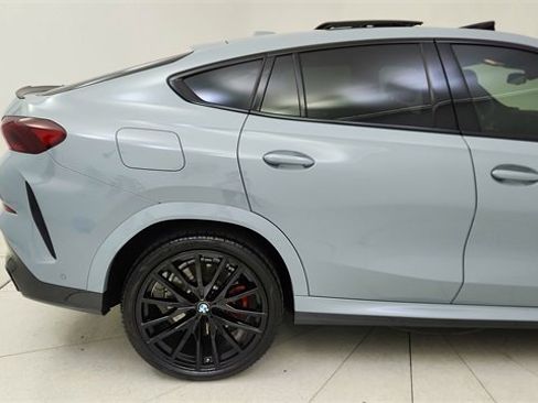 Used 2025 BMW X6 M60i image 12
