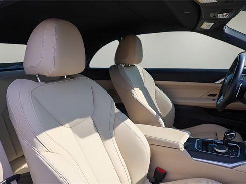 Used 2021 BMW 430i Convertible image 20