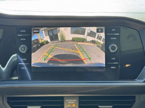 Used 2019 Volkswagen Jetta SEL FWD image 23