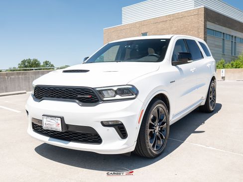 Used 2022 Dodge Durango R/T w/ Blacktop Package AWD/4WD image 3