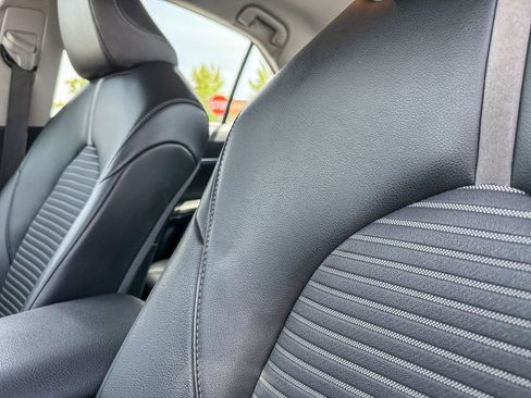 Used 2024 Toyota Camry SE FWD image 22