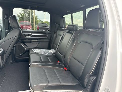 Used 2023 RAM 1500 Laramie AWD/4WD image 19