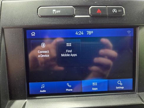 Used 2020 Ford F150 XLT w/ Equipment Group 302A Luxury AWD/4WD image 38