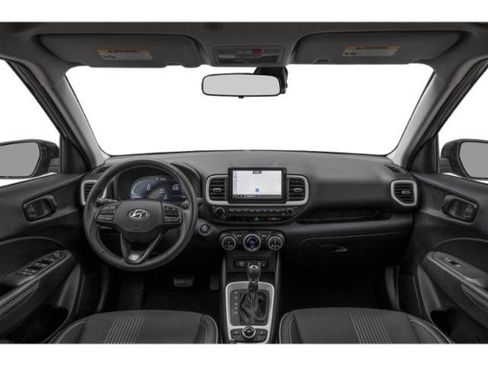 Used 2024 Hyundai Venue Limited FWD image 10