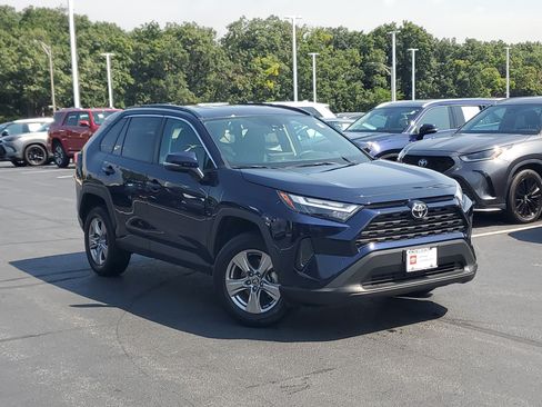 Certified 2025 Toyota RAV4 XLE AWD/4WD image 34