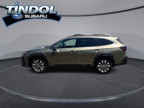Certified 2025 Subaru Outback Touring AWD/4WD image 5