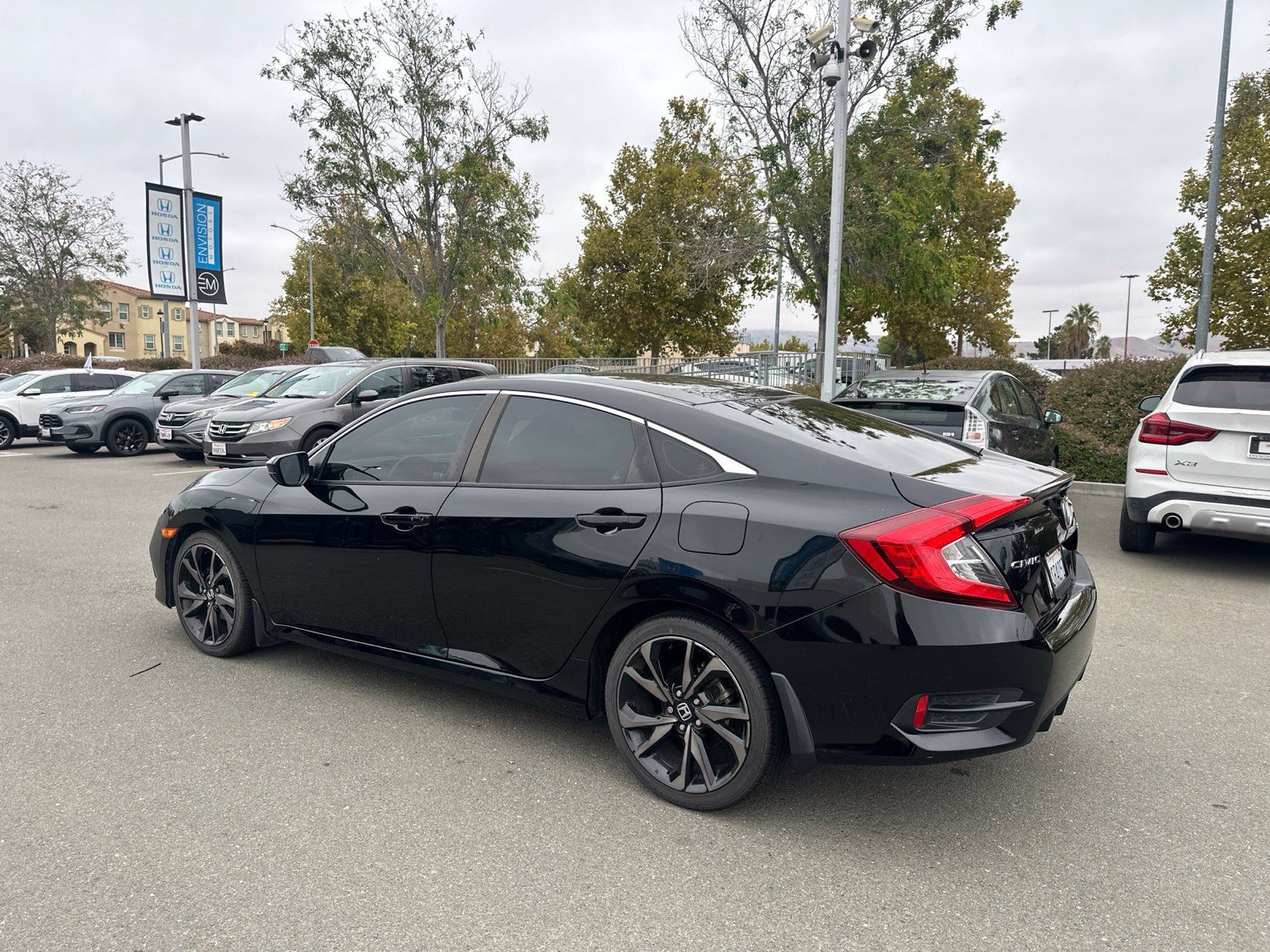 Used 2020 Honda Civic Sport image 4