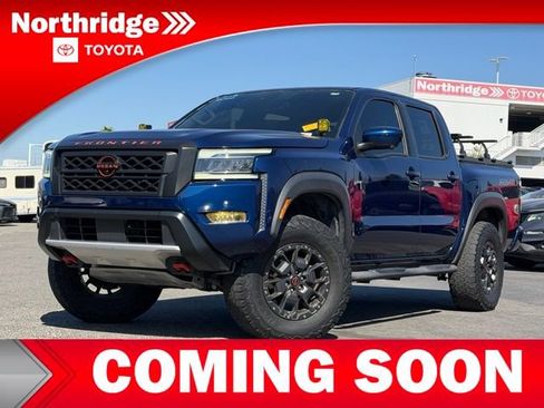 Used 2022 Nissan Frontier PRO-4X w/ Pro-4X Premium Package AWD/4WD image 3