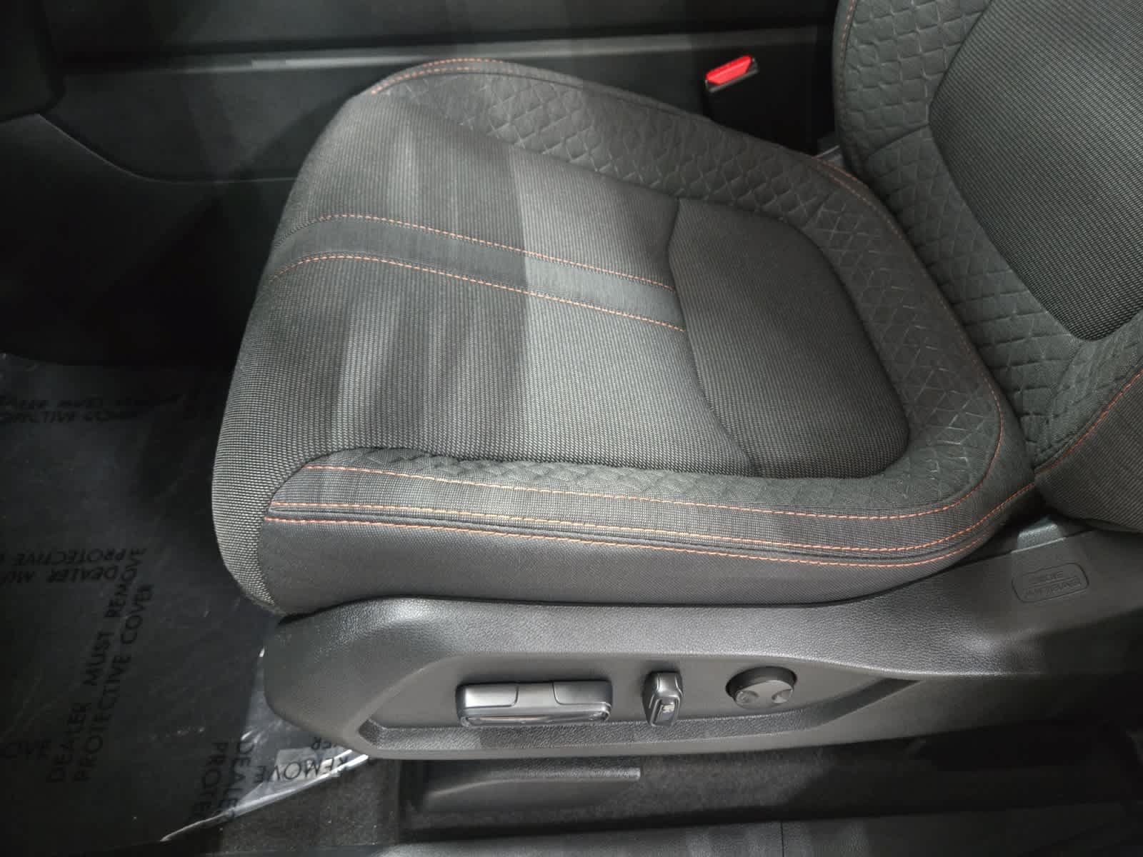 Used 2025 Honda Pilot Sport image 25