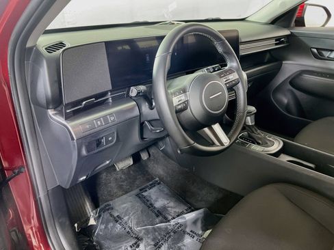 Used 2024 Hyundai Kona SEL AWD/4WD image 9