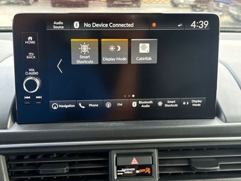 Certified 2023 Honda Pilot Touring image 33