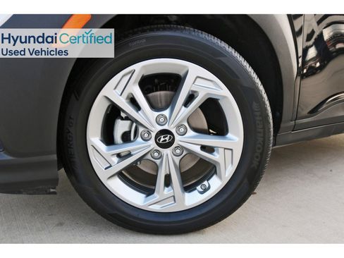 Certified 2023 Hyundai Kona SEL w/ Convenience Package image 33