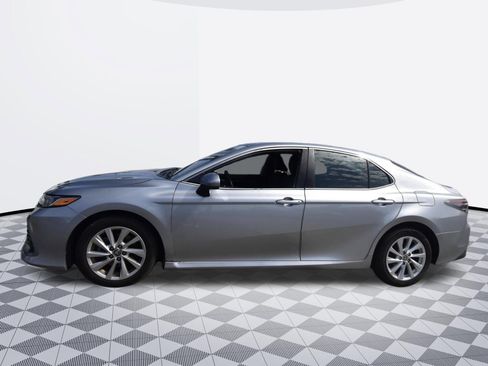 Used 2023 Toyota Camry LE FWD image 2