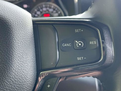 Used 2023 RAM 1500 Big Horn AWD/4WD image 23