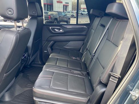 Used 2021 Chevrolet Tahoe RST w/ Luxury Package image 7
