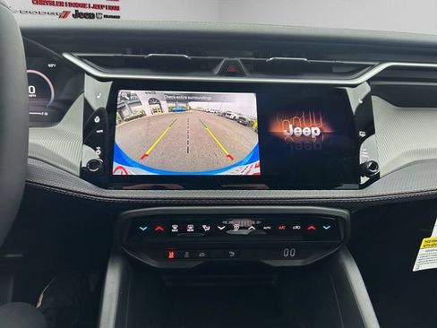 New 2026 Jeep Cherokee Limited AWD/4WD image 26