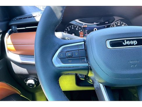 Certified 2024 Jeep Compass Limited AWD/4WD image 27