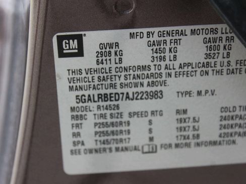 Used 2010 Buick Enclave CXL w/ Trailering Provision Package image 11