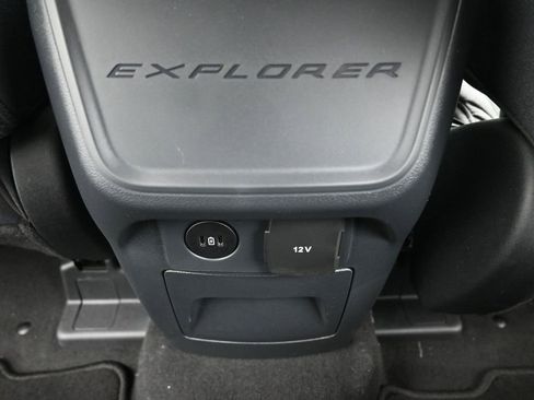 New 2026 Ford Explorer Active image 14